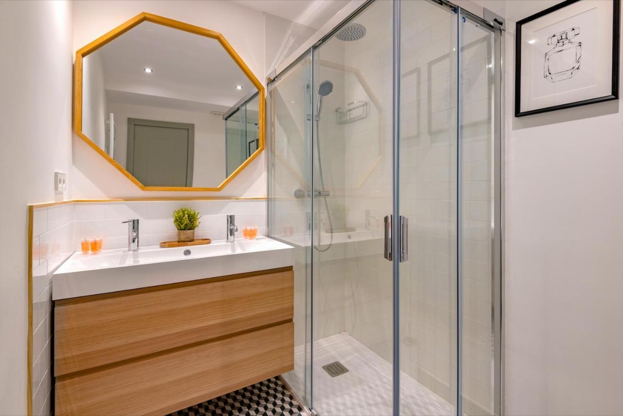 2 Bedrooms 1 Bathroom Furnished - Justicia - Incredible Views - Mintystay Madrid Exterior photo